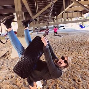 Meet your Posher, Kelley